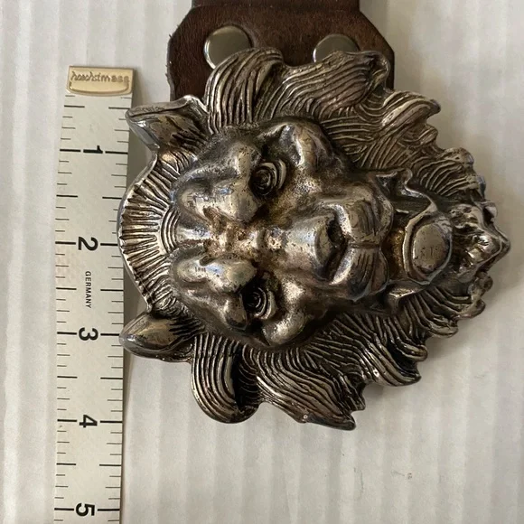 VINTAGE Silver Metal Lion's Head Belt Buckle with Belt Size 34 - Picture 8 of 16